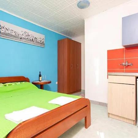Studio Apartmani Rafailovici Exterior photo
