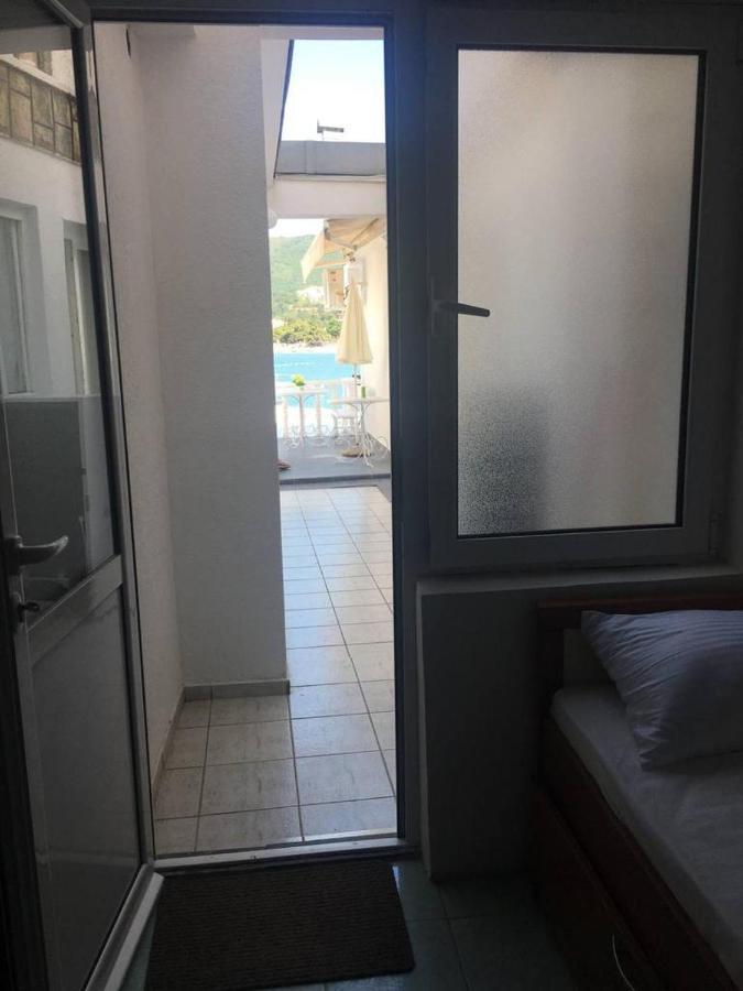 Studio Apartmani Rafailovici *