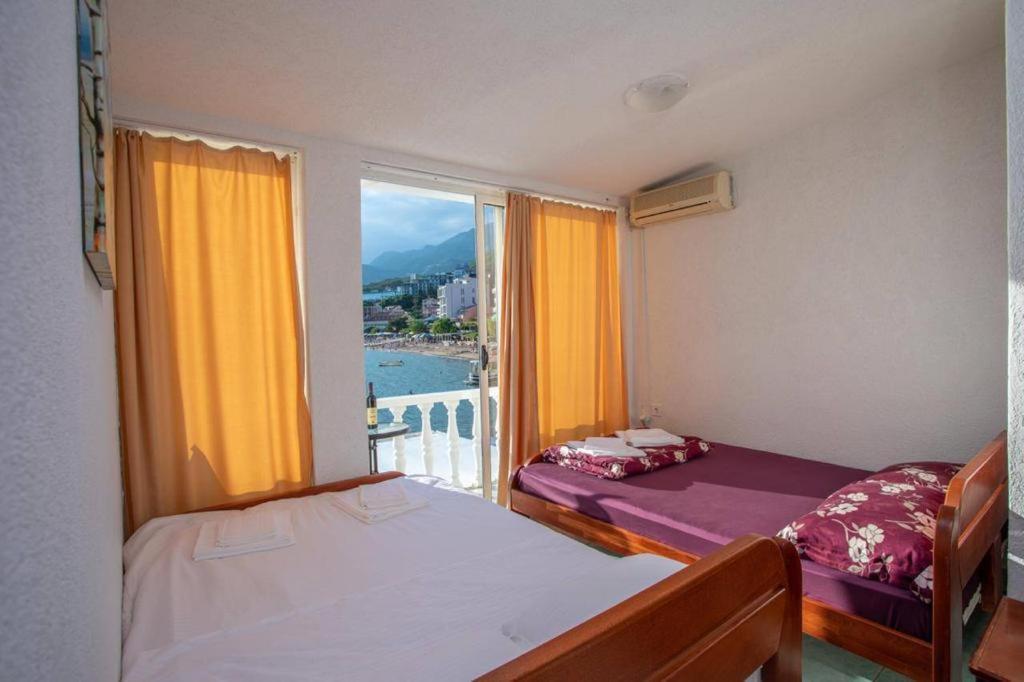 Studio Apartmani Rafailovici Rafailovici